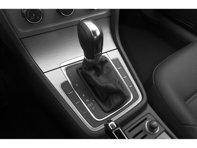 2015 Volkswagen Golf Base