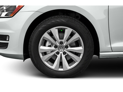 2015 Volkswagen Golf Base