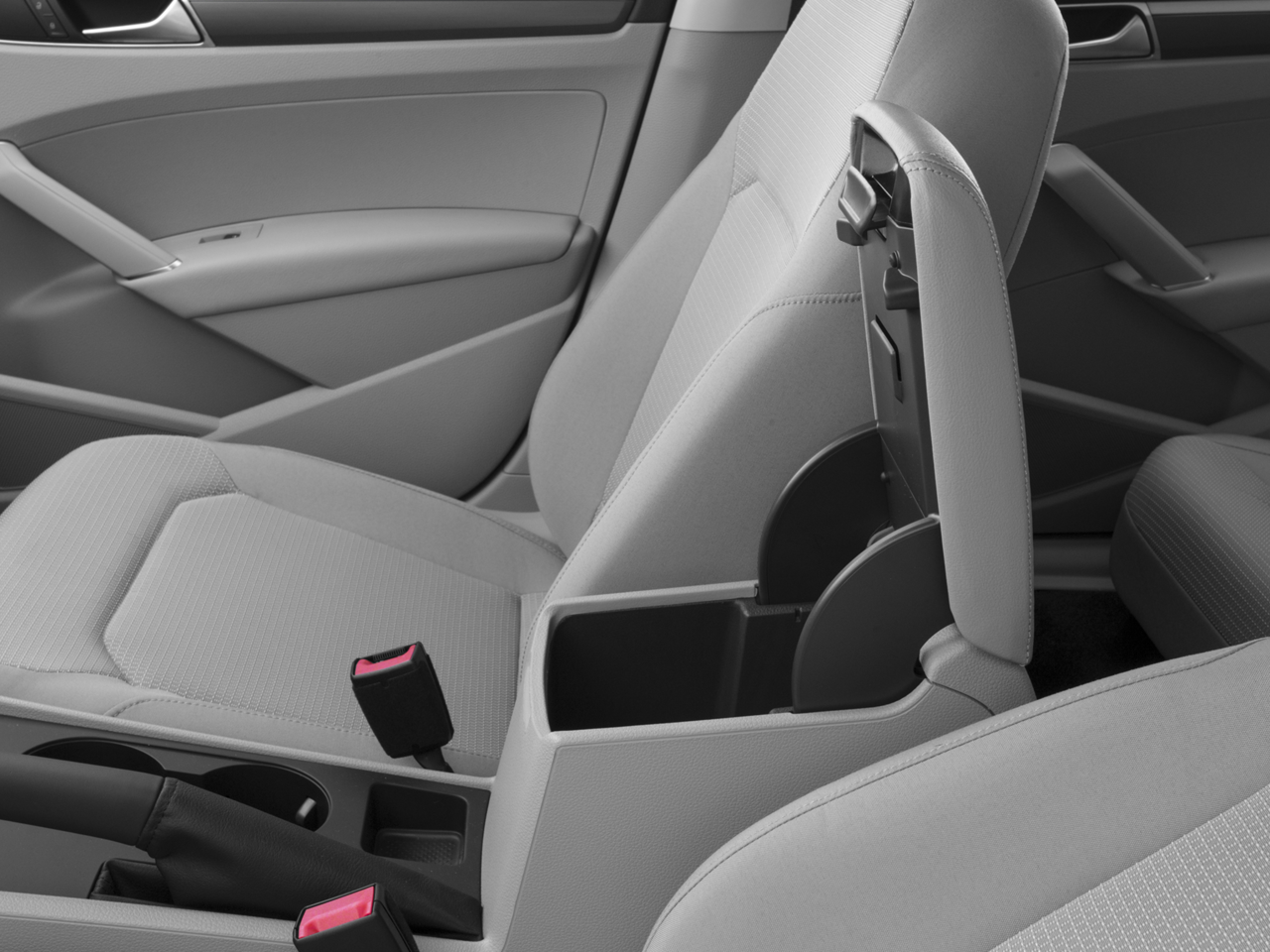 2018 Volkswagen Passat 2.0T R-Line