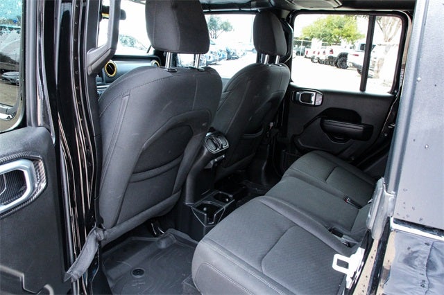 2022 Jeep Gladiator Willys