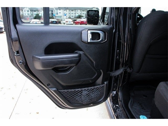 2022 Jeep Gladiator Willys