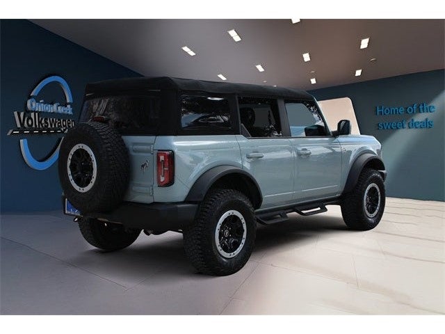 2023 Ford Bronco Base