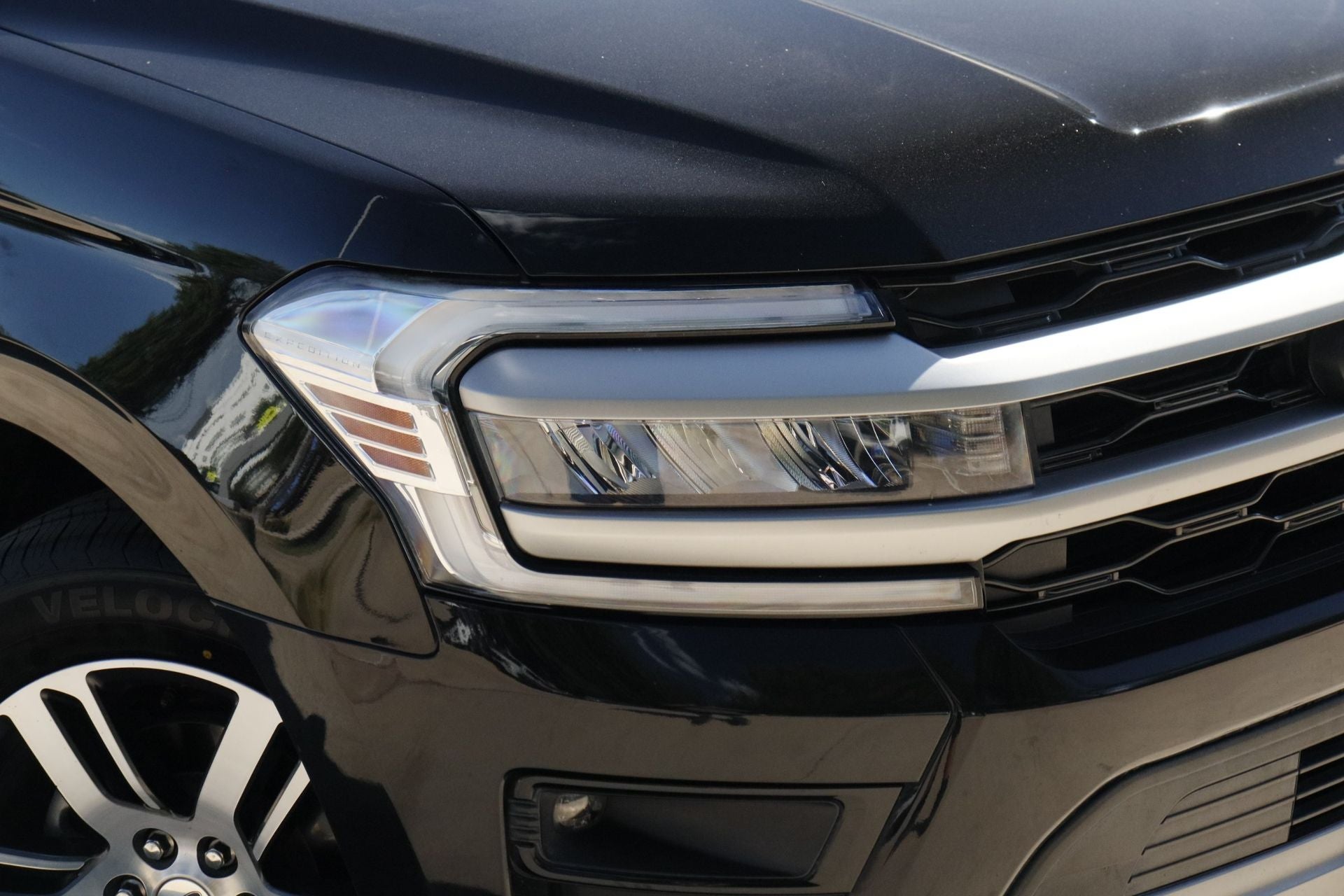2023 Ford Expedition XLT