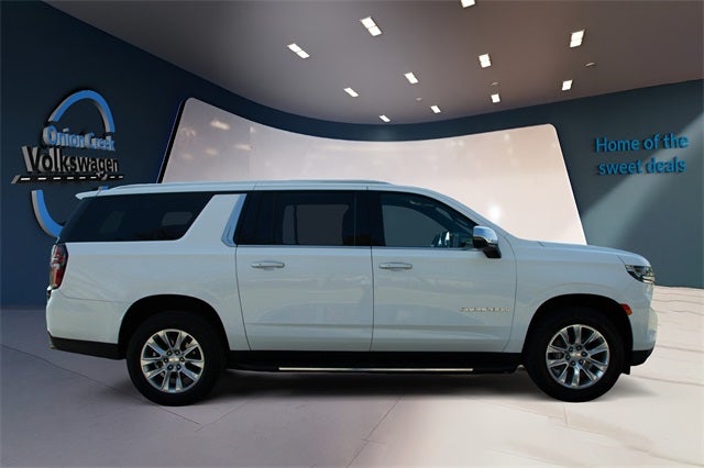 2023 Chevrolet Suburban Premier