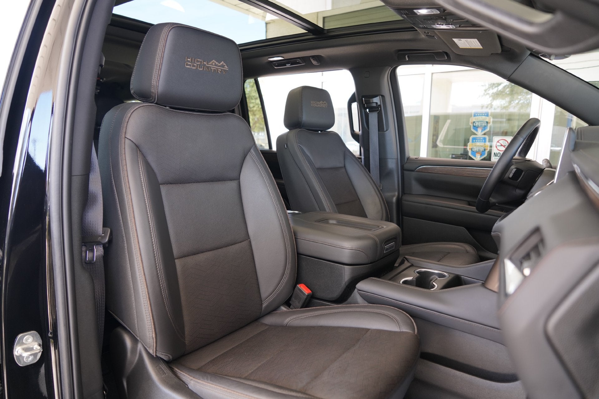 2024 Chevrolet Suburban High Country