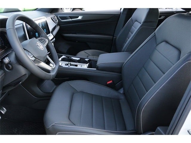 2026 Volkswagen Atlas Cross Sport 2.0T SEL R-Line Black