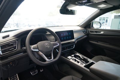 2026 Volkswagen Atlas Cross Sport 2.0T SEL R-Line Black
