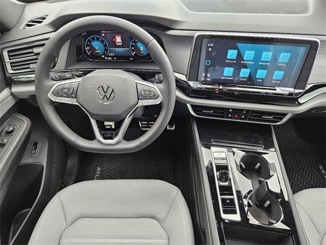 2024 Volkswagen Atlas Cross Sport 2.0T SEL R-Line