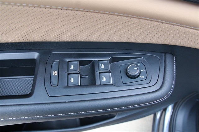 2025 Volkswagen Atlas Cross Sport 2.0T SEL R-Line Black