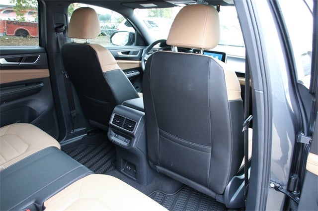 2025 Volkswagen Atlas Cross Sport 2.0T SEL R-Line Black