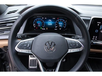 2025 Volkswagen Atlas Cross Sport 2.0T SEL R-Line Black