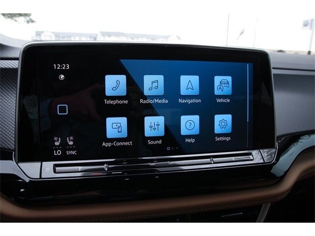 2025 Volkswagen Atlas Cross Sport 2.0T SEL R-Line Black