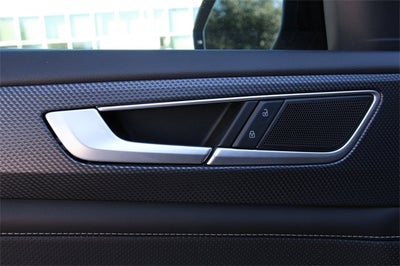 2025 Volkswagen Atlas Cross Sport 2.0T SEL R-Line Black