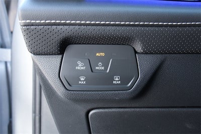 2025 Volkswagen Atlas Cross Sport 2.0T SEL R-Line Black