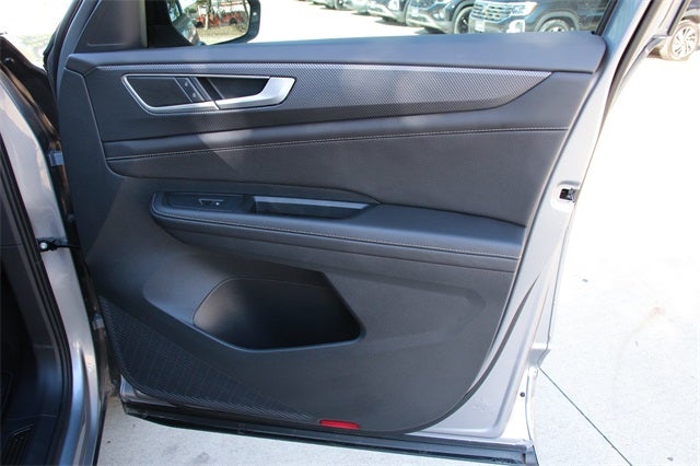 2025 Volkswagen Atlas Cross Sport 2.0T SEL R-Line Black