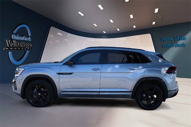 2025 Volkswagen Atlas Cross Sport 2.0T SEL R-Line Black