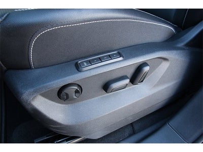 2025 Volkswagen Atlas Cross Sport 2.0T SEL R-Line Black