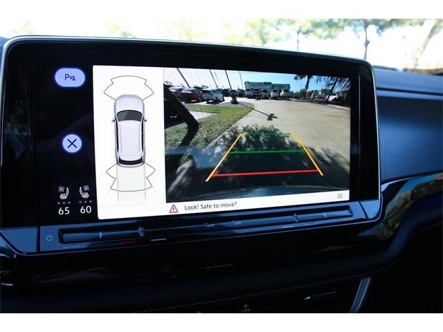 2025 Volkswagen Atlas Cross Sport 2.0T SEL R-Line Black