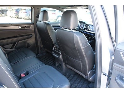 2025 Volkswagen Atlas Cross Sport 2.0T SEL R-Line Black