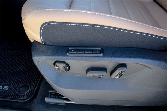 2026 Volkswagen Atlas Cross Sport 2.0T SEL