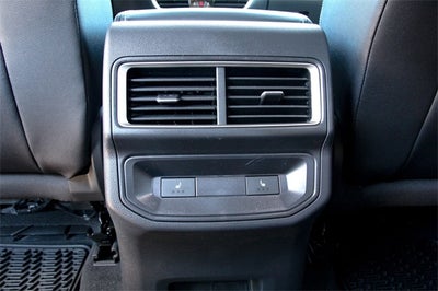 2026 Volkswagen Atlas Cross Sport 2.0T SEL