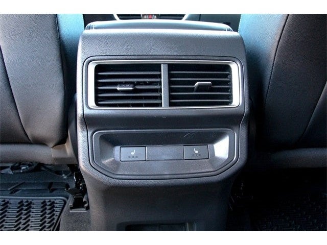 2026 Volkswagen Atlas Cross Sport 2.0T SEL