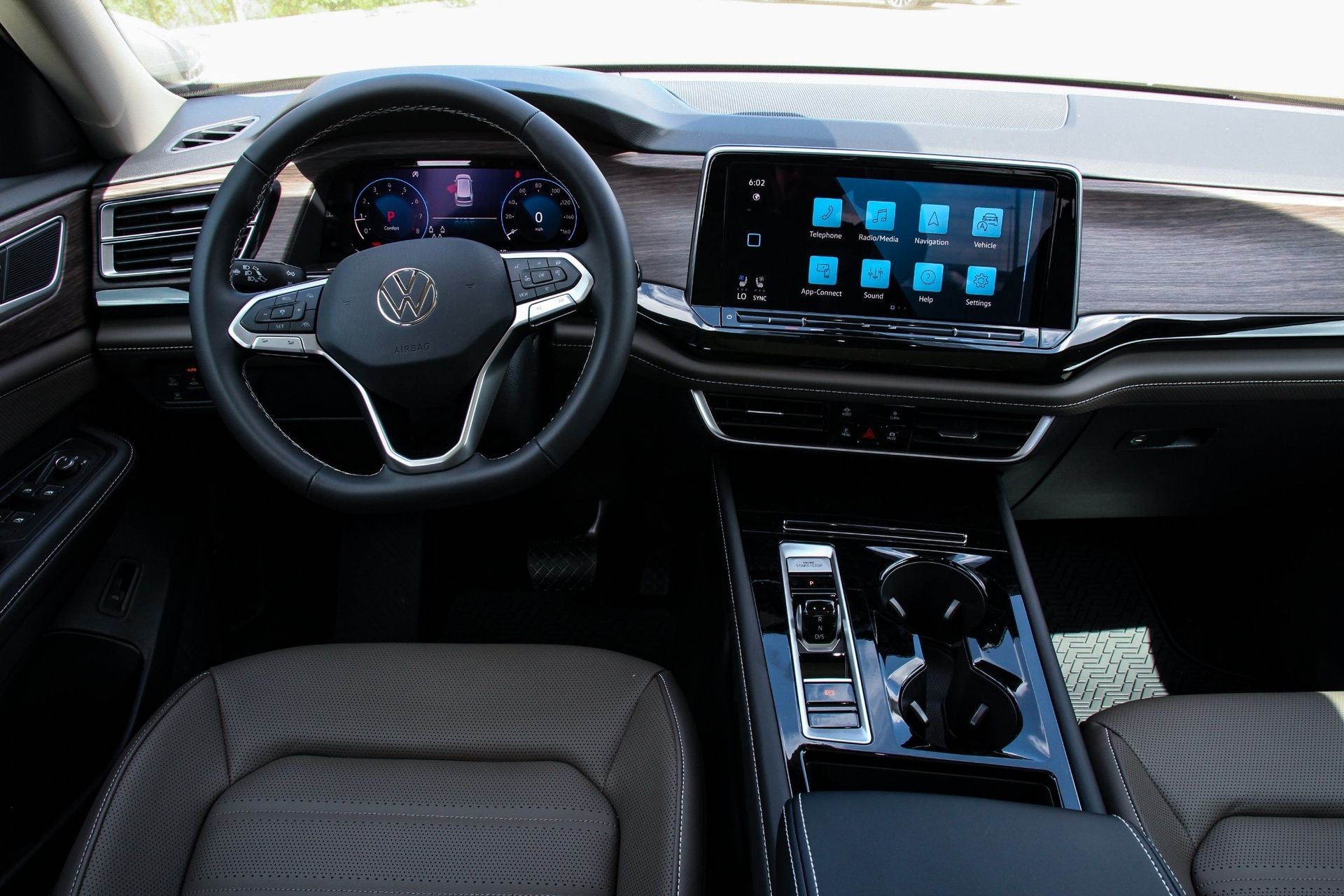 2026 Volkswagen Atlas 2.0T SEL