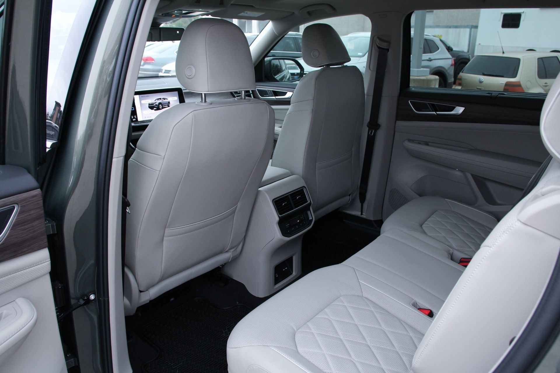 2026 Volkswagen Atlas 2.0T SEL