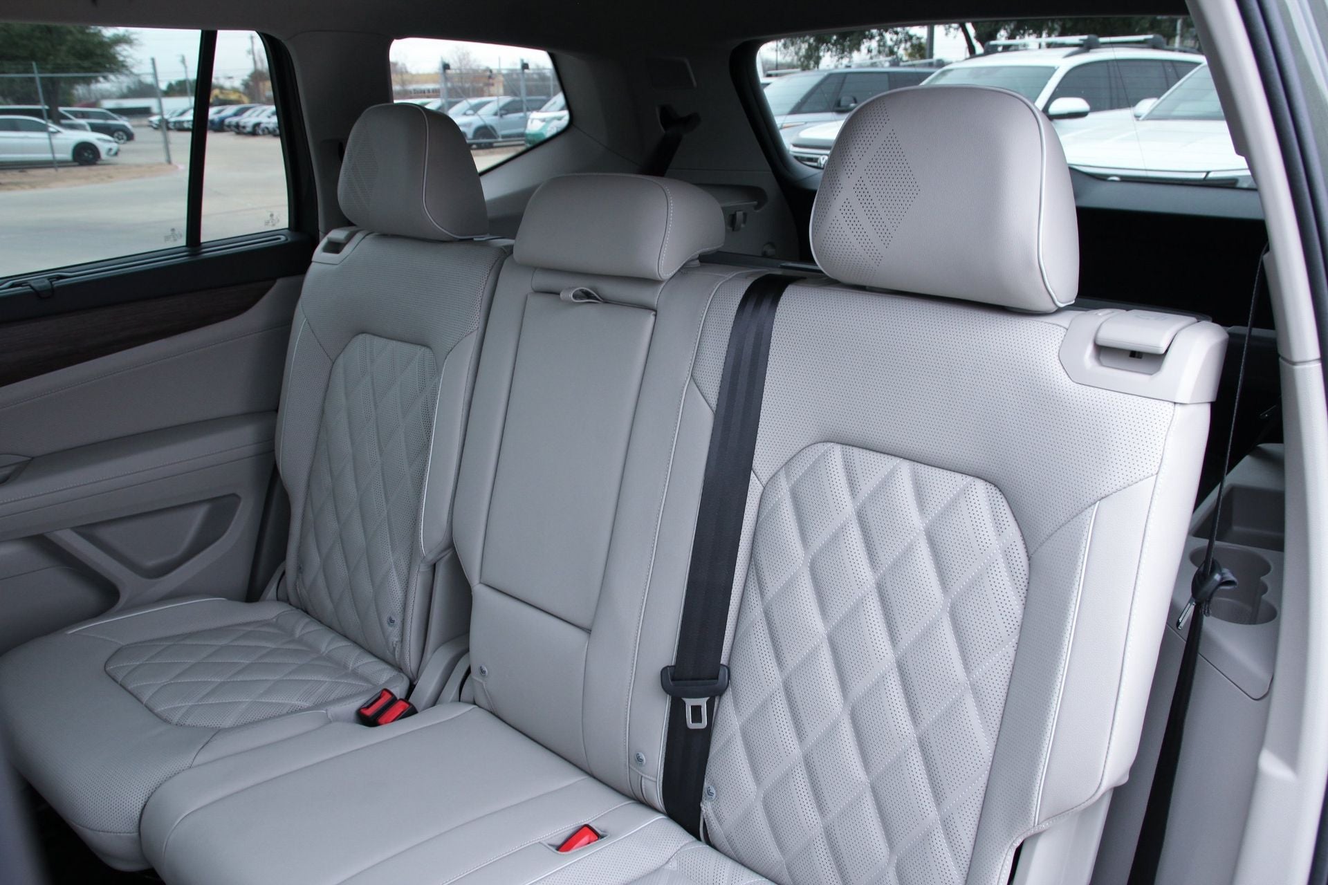 2026 Volkswagen Atlas 2.0T SEL