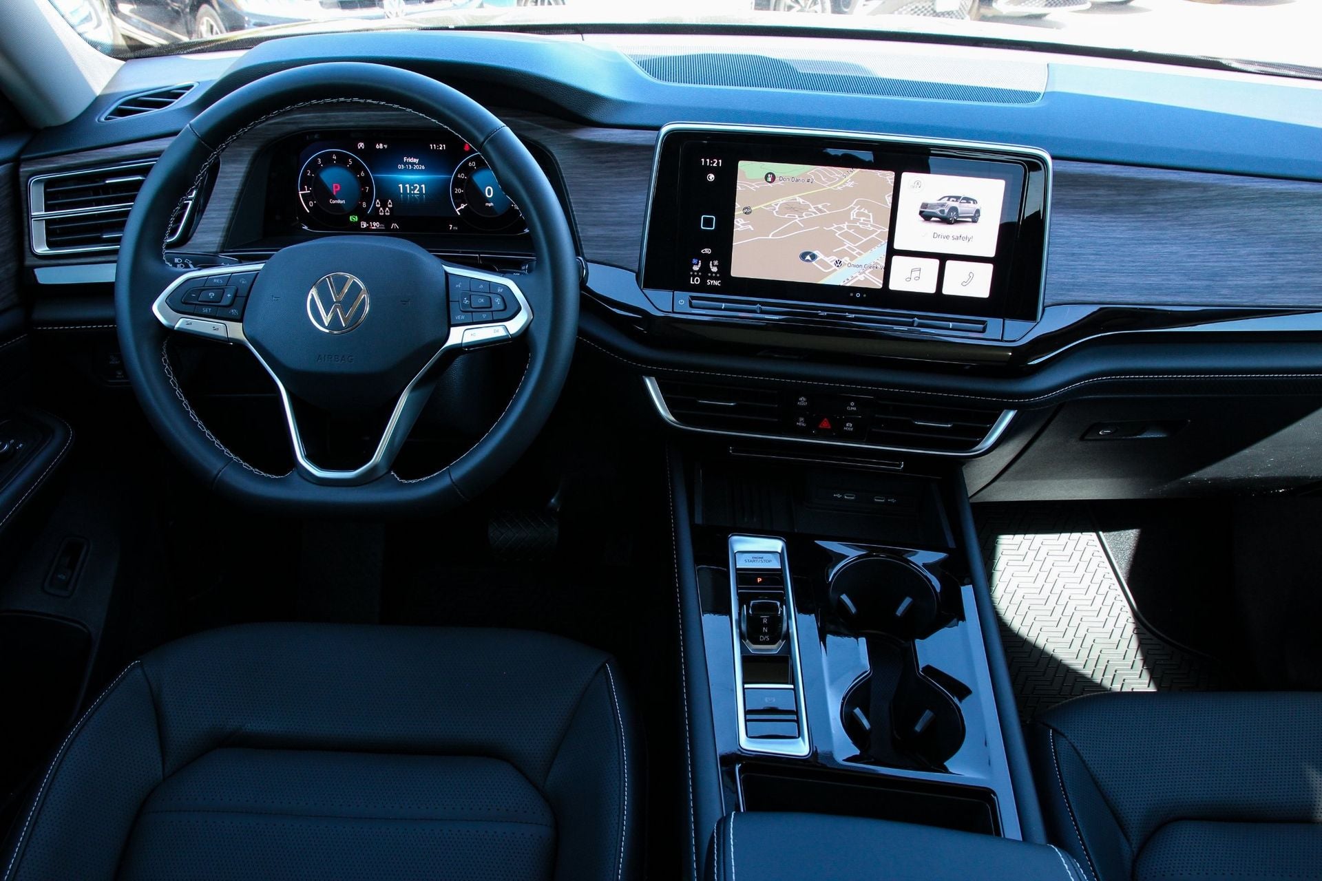 2026 Volkswagen Atlas 2.0T SEL