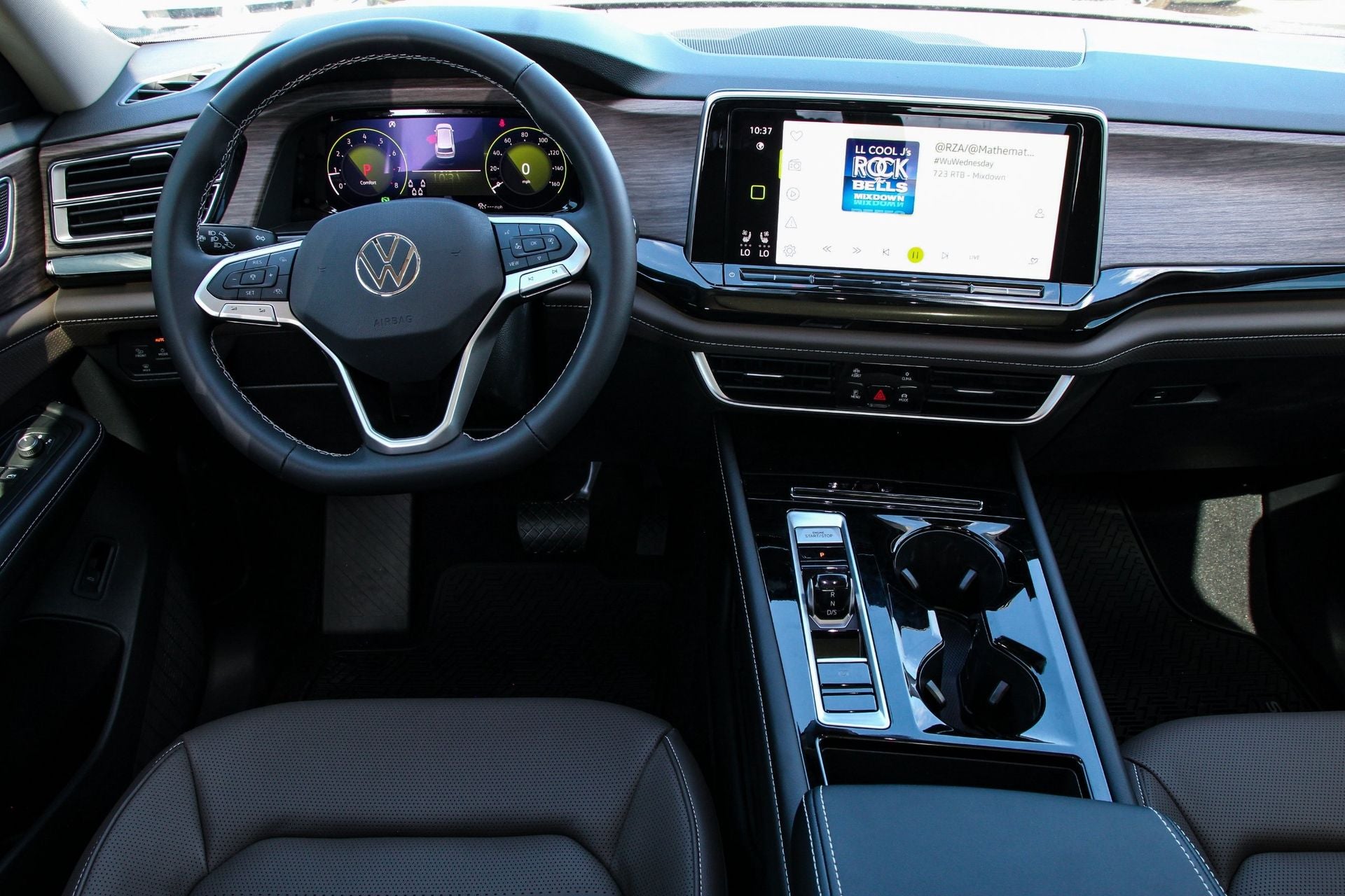 2026 Volkswagen Atlas 2.0T SEL