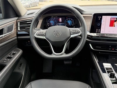 2025 Volkswagen Atlas 2.0T SEL