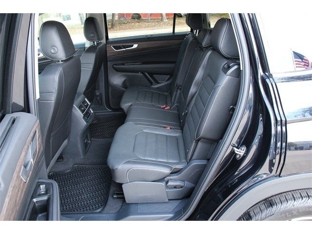 2025 Volkswagen Atlas 2.0T SEL