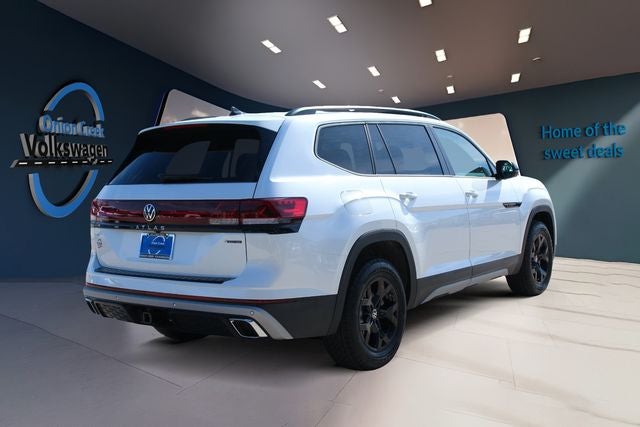 2026 Volkswagen Atlas 2.0T Peak Edition