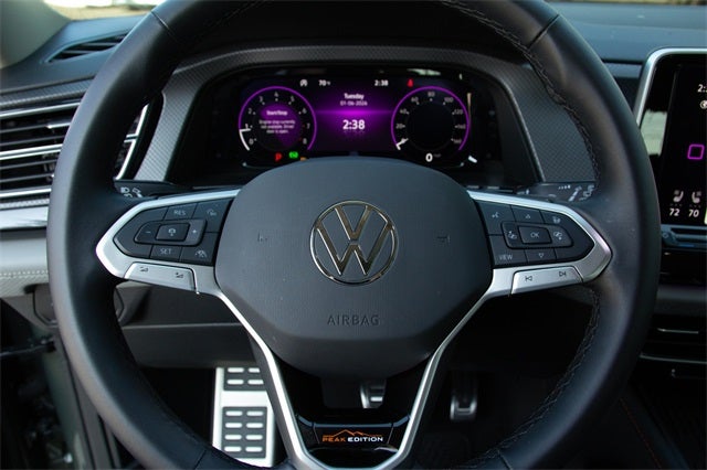 2025 Volkswagen Atlas 2.0T Peak Edition