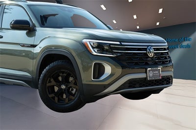 2025 Volkswagen Atlas 2.0T Peak Edition