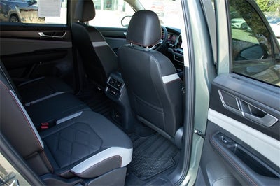 2025 Volkswagen Atlas 2.0T Peak Edition