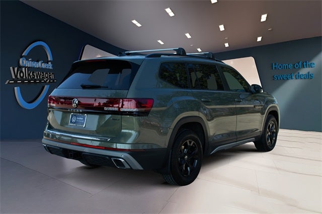 2025 Volkswagen Atlas 2.0T Peak Edition