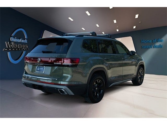 2025 Volkswagen Atlas 2.0T Peak Edition