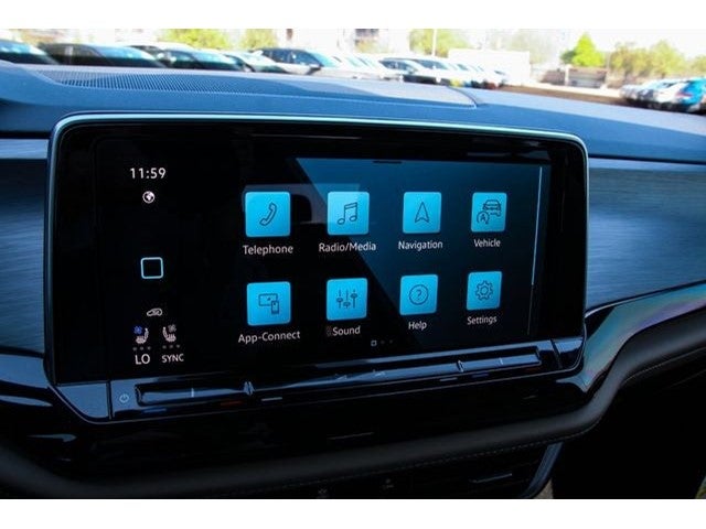 2026 Volkswagen Atlas Cross Sport 2.0T SE