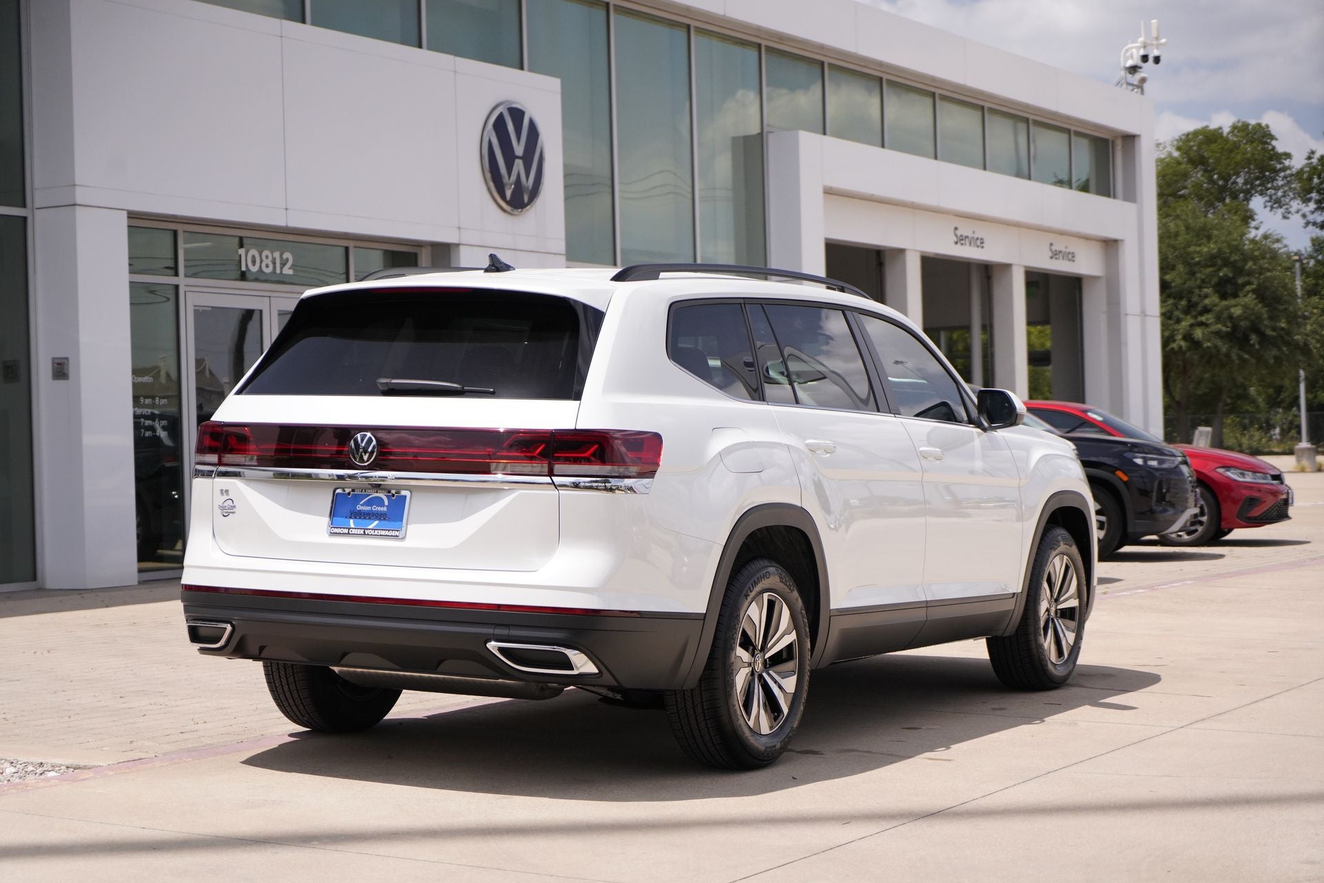 2026 Volkswagen Atlas 2.0T SE