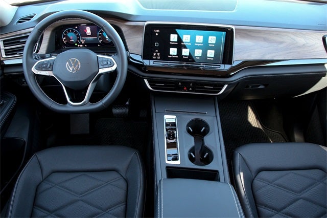 2026 Volkswagen Atlas 2.0T SE