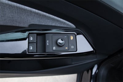 2025 Volkswagen ID.4 Pro