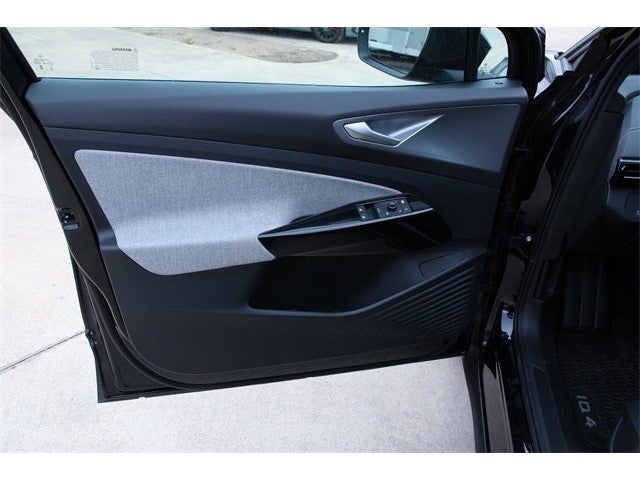 2025 Volkswagen ID.4 Pro