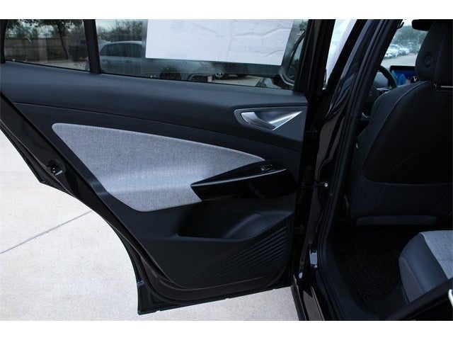 2025 Volkswagen ID.4 Pro