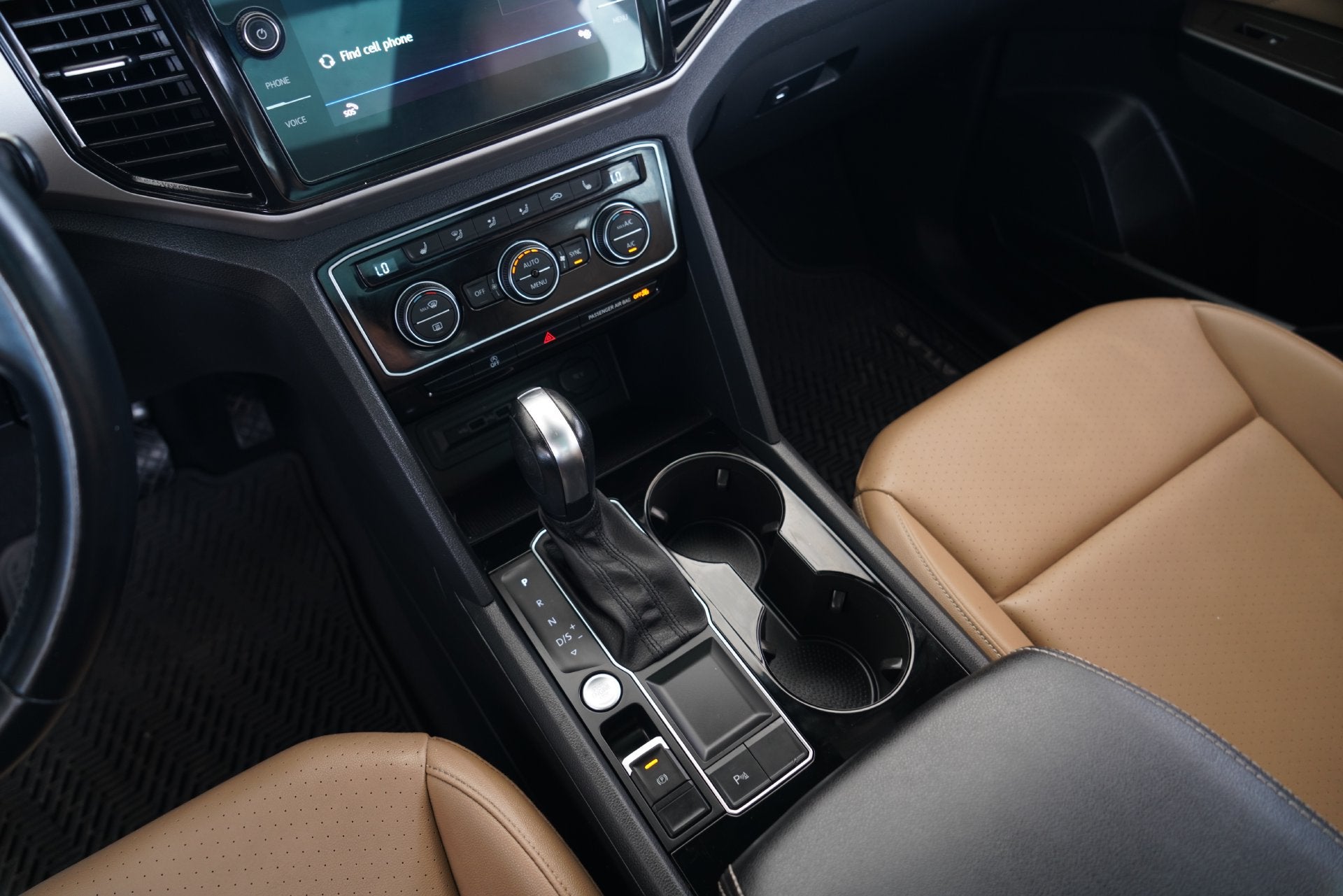 2020 Volkswagen Atlas Cross Sport 2.0T SEL
