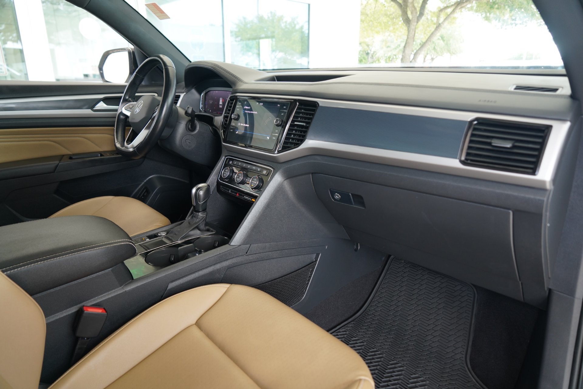 2020 Volkswagen Atlas Cross Sport 2.0T SEL