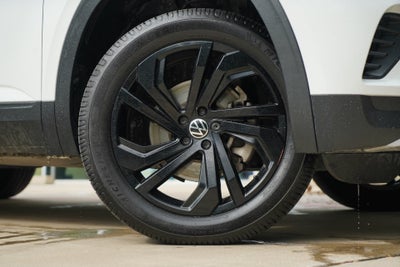 2020 Volkswagen Atlas Cross Sport 2.0T SEL