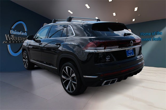 2026 Volkswagen Atlas Cross Sport 2.0T SEL Premium R-Line