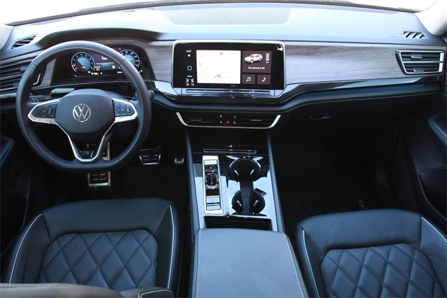 2025 Volkswagen Atlas 2.0T SEL Premium R-Line